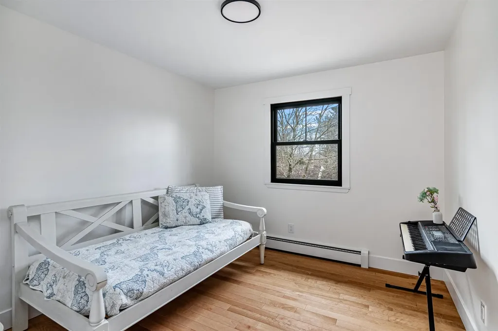 22 Greenbriar Drive Essex VT 05452