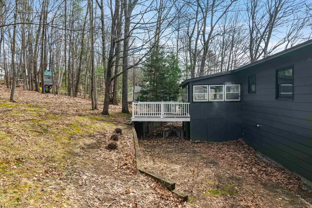 22 Greenbriar Drive Essex VT 05452