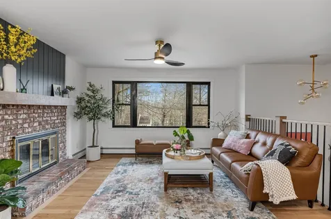 22 Greenbriar Drive Essex VT 05452