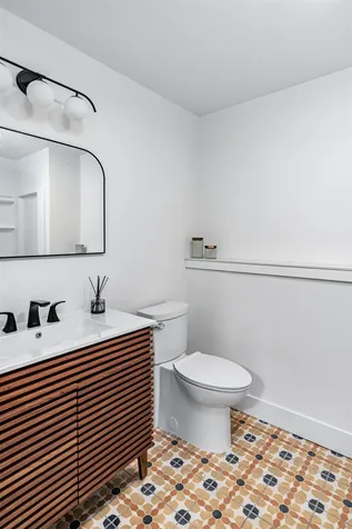 22 Greenbriar Drive Essex VT 05452