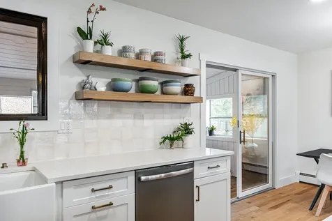 22 Greenbriar Drive Essex VT 05452