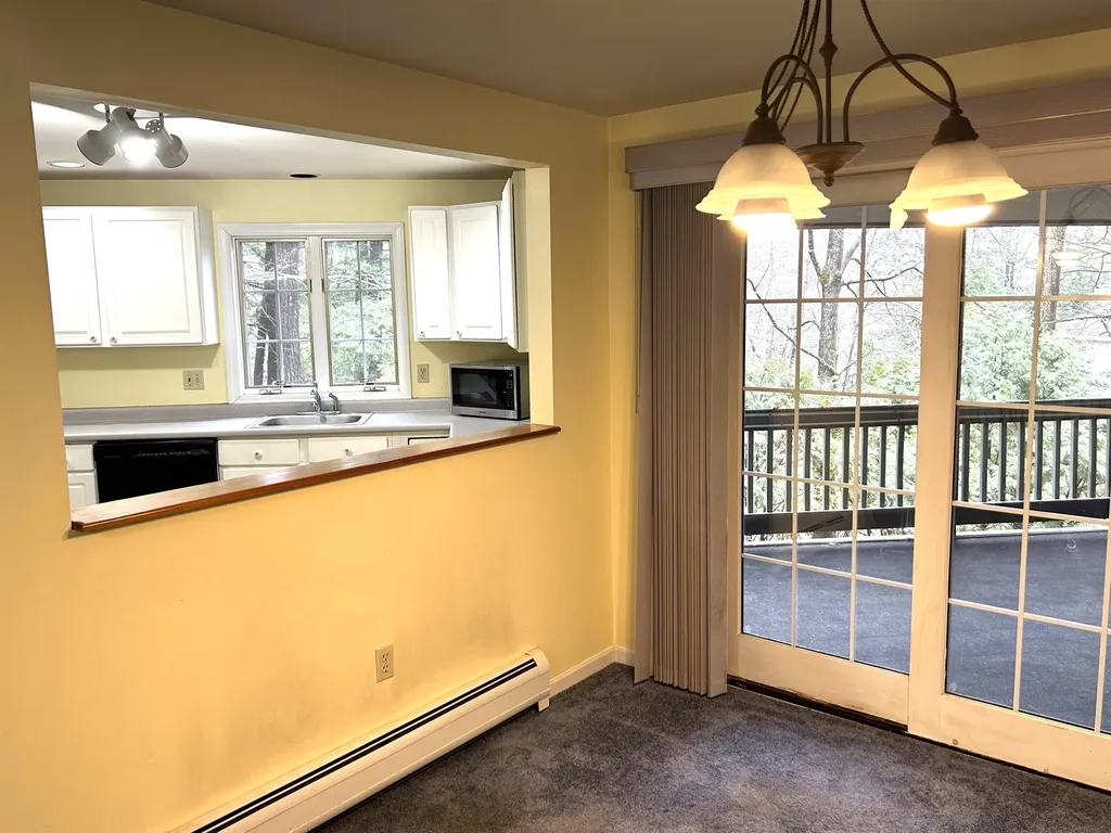 33 Meetinghouse Road Keene NH 03431