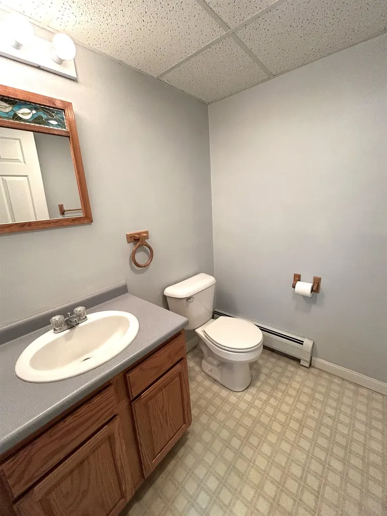 33 Meetinghouse Road Keene NH 03431