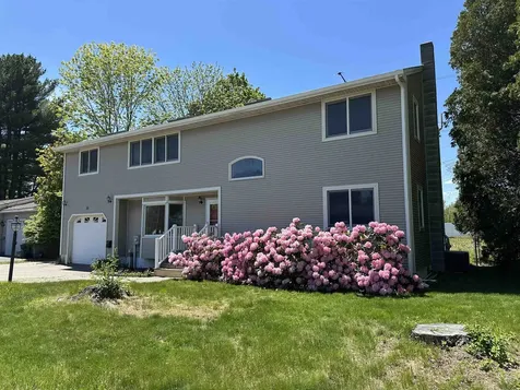 66 Coakley Road Portsmouth NH 03801