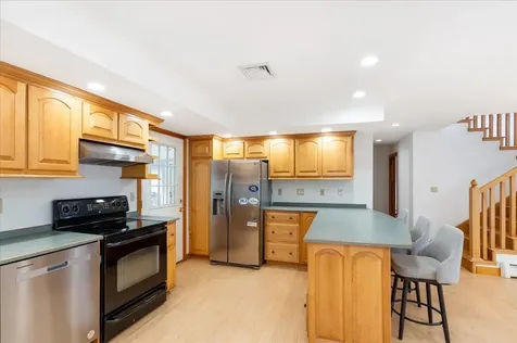 66 Coakley Road Portsmouth NH 03801