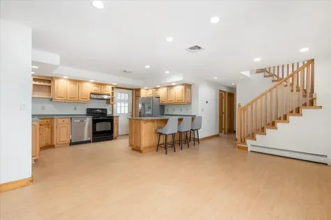 66 Coakley Road Portsmouth NH 03801