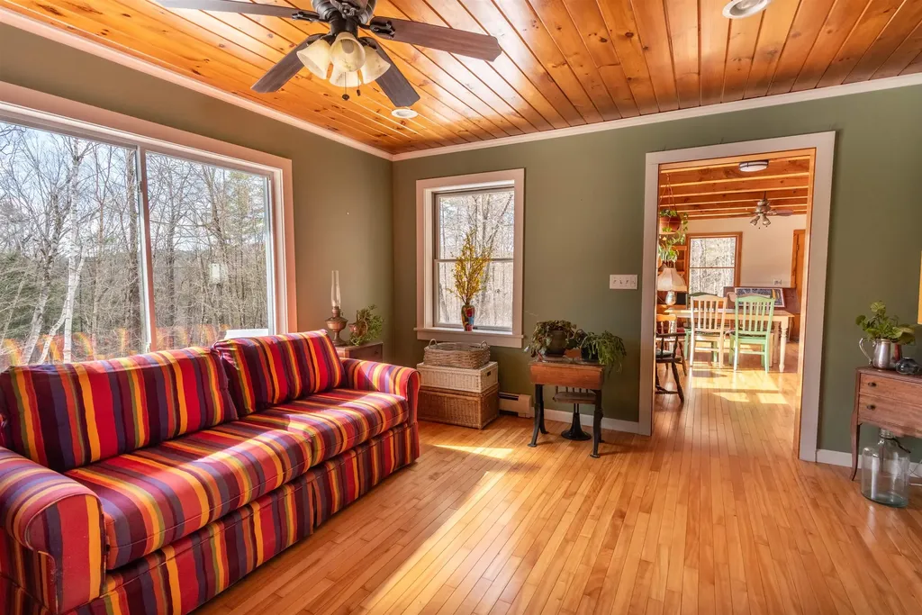 86 Prospect Hill Road Sunapee NH 03782