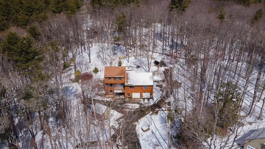 86 Prospect Hill Road Sunapee NH 03782