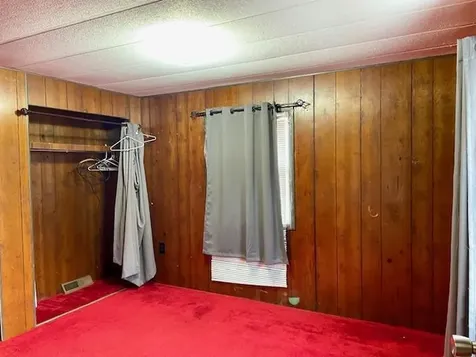 343 Old Lake Shore Road Gilford NH 03249