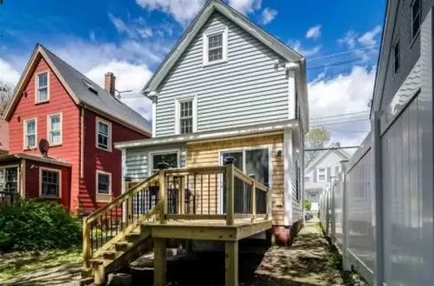 12 Woodbury Avenue Portsmouth NH 03801