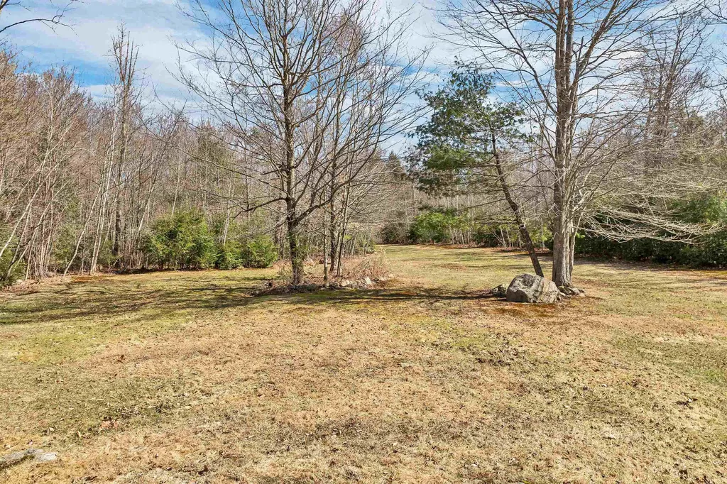 17 Ingalls Road Pittsfield NH 03263