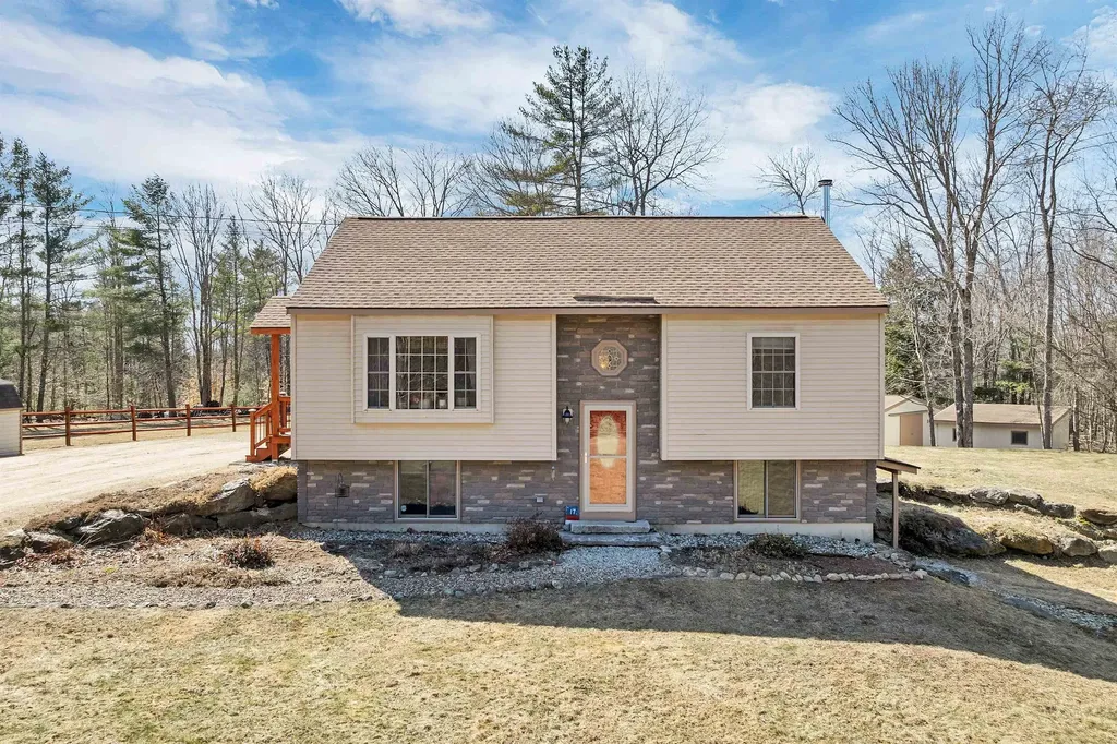 17 Ingalls Road Pittsfield NH 03263