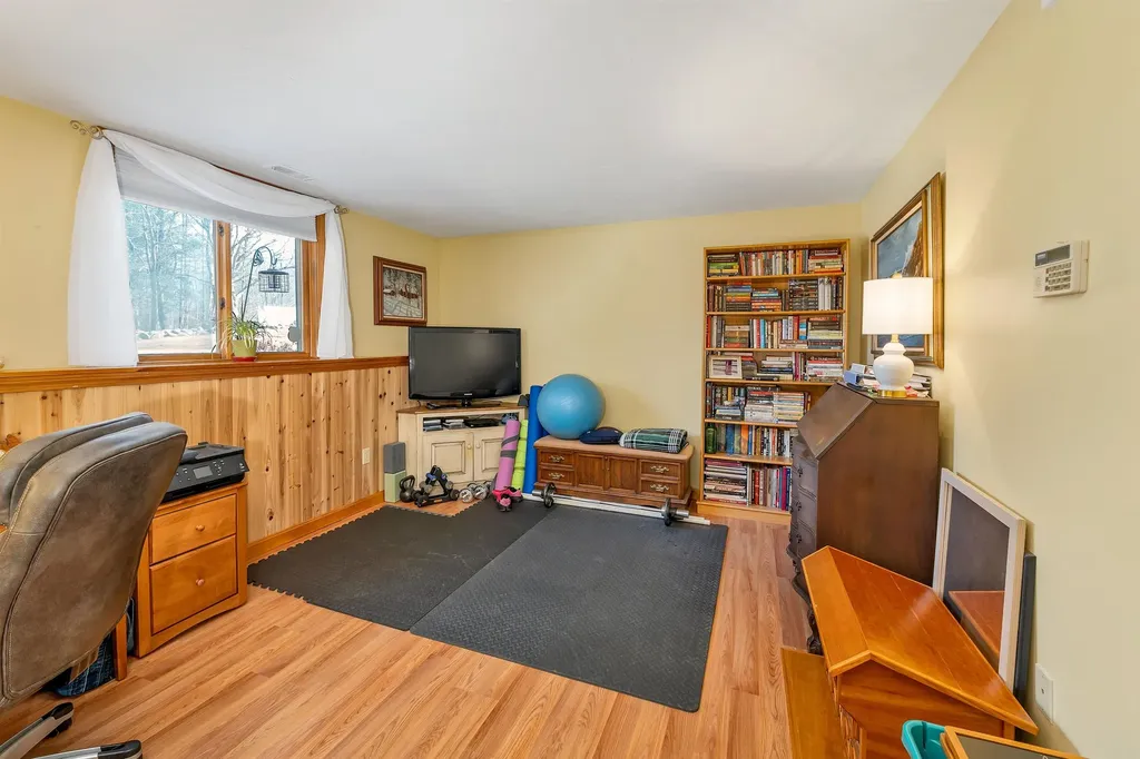 17 Ingalls Road Pittsfield NH 03263