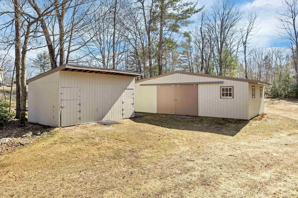 17 Ingalls Road Pittsfield NH 03263