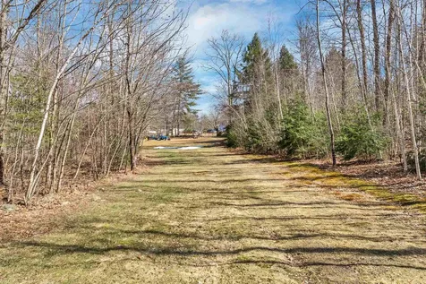 17 Ingalls Road Pittsfield NH 03263