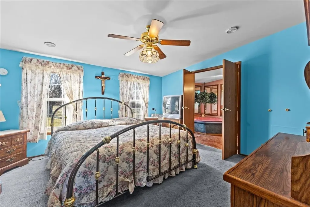 8 Leclaire Drive Milton VT 05468
