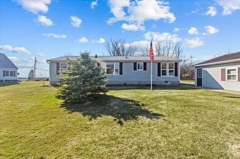 8 Leclaire Drive Milton VT 05468