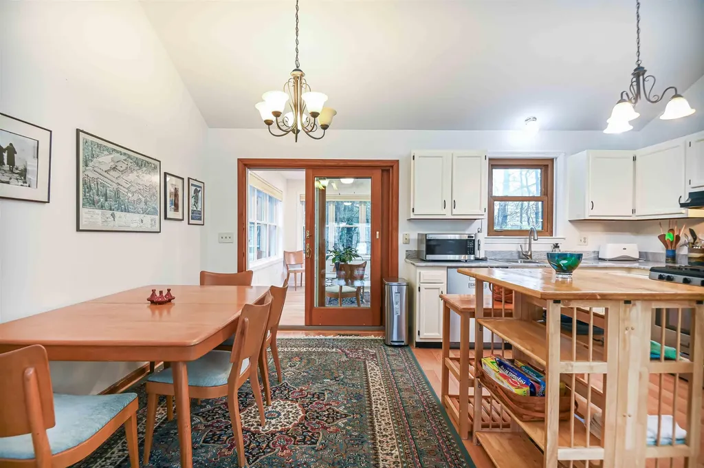 34 Cricket Lane Concord NH 03301