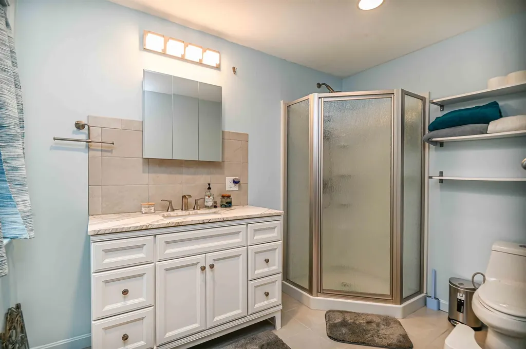 34 Cricket Lane Concord NH 03301