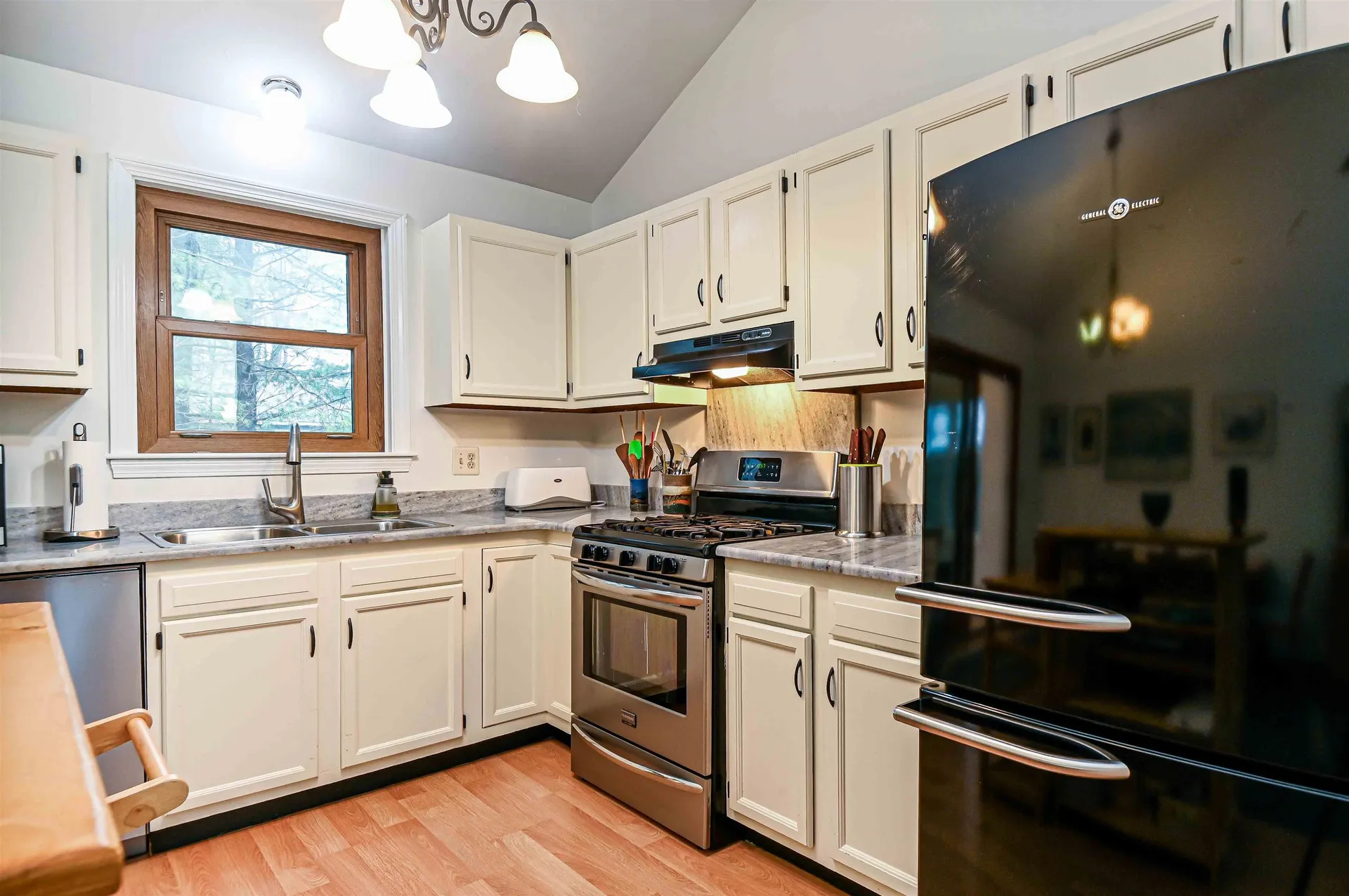 34 Cricket Lane Concord NH 03301