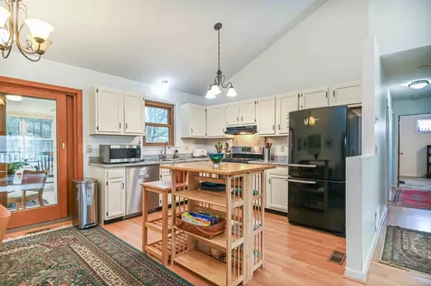 34 Cricket Lane Concord NH 03301