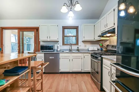 34 Cricket Lane Concord NH 03301