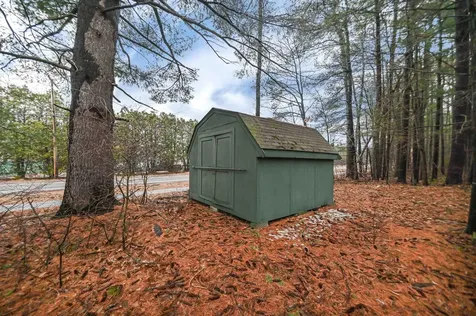 34 Cricket Lane Concord NH 03301