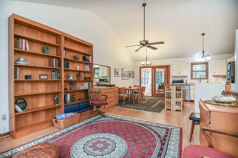 34 Cricket Lane Concord NH 03301