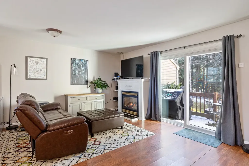 48 Chestnut Lane Colchester VT 05446