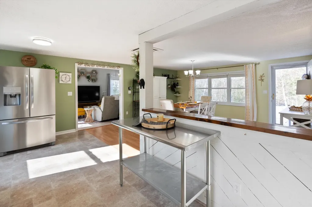 31 Boyle Lane Barrington NH 03825