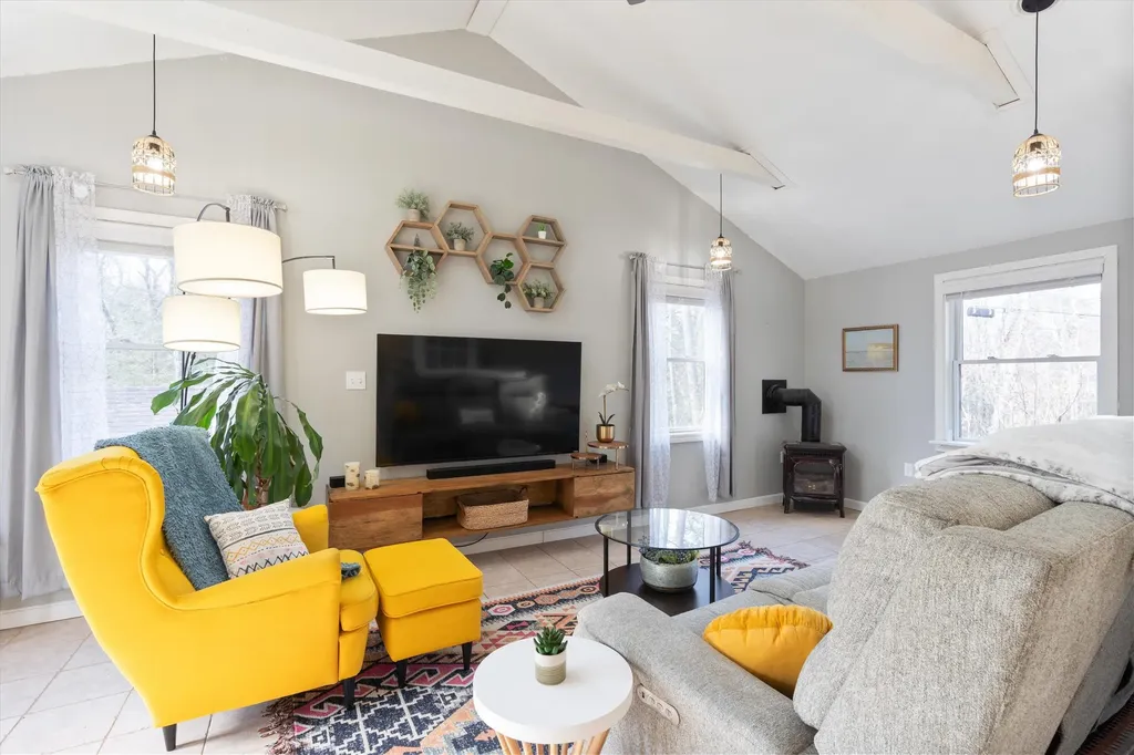 31 Boyle Lane Barrington NH 03825