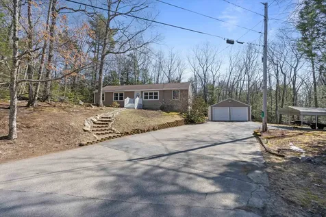 31 Boyle Lane Barrington NH 03825