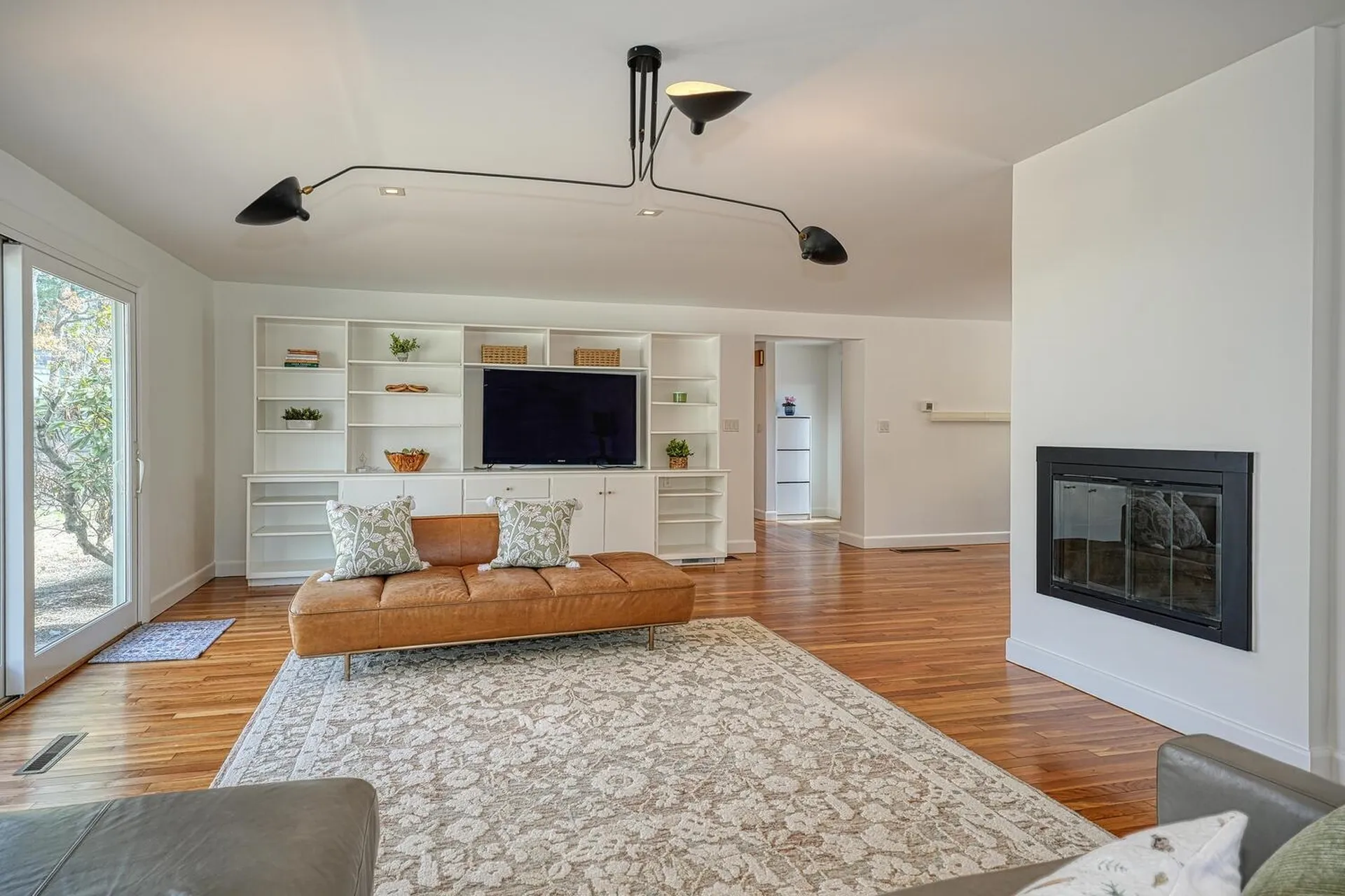 28 Tuttle Lane Dover NH 03820