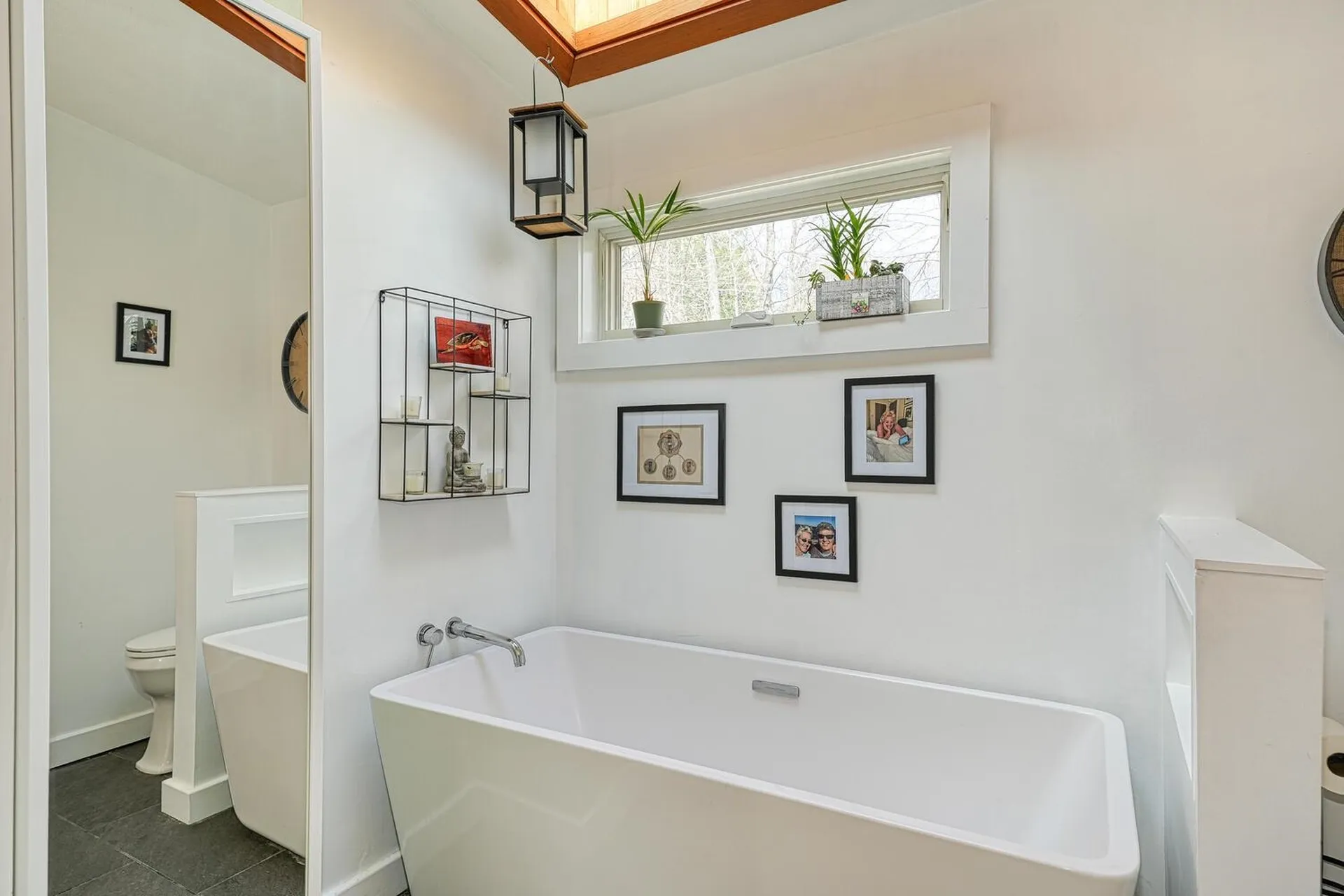 28 Tuttle Lane Dover NH 03820