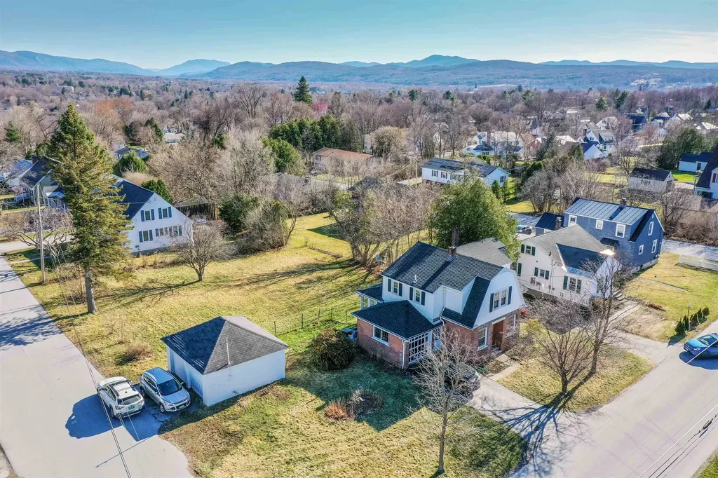 114 Harrington Avenue Rutland City VT 05701