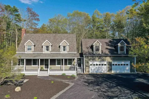 72 Natures Way Wells ME 04090