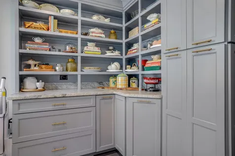 8 Stoneybrook Lane Salem NH 03079