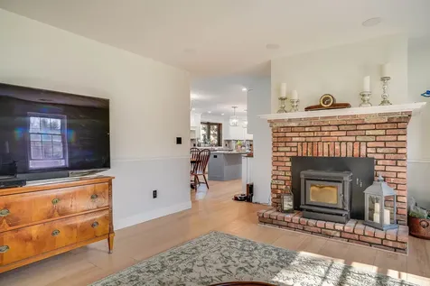 8 Stoneybrook Lane Salem NH 03079