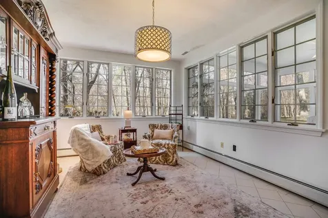 8 Stoneybrook Lane Salem NH 03079