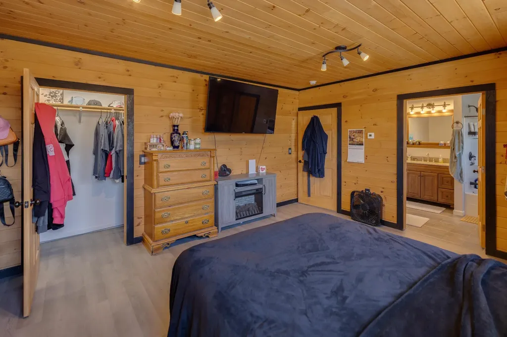 603 Meadows Road Jefferson NH 03583