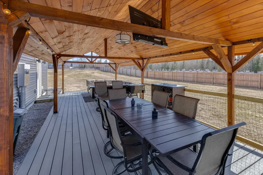 603 Meadows Road Jefferson NH 03583