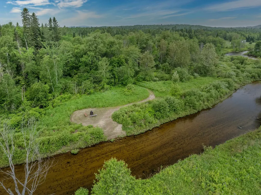 603 Meadows Road Jefferson NH 03583