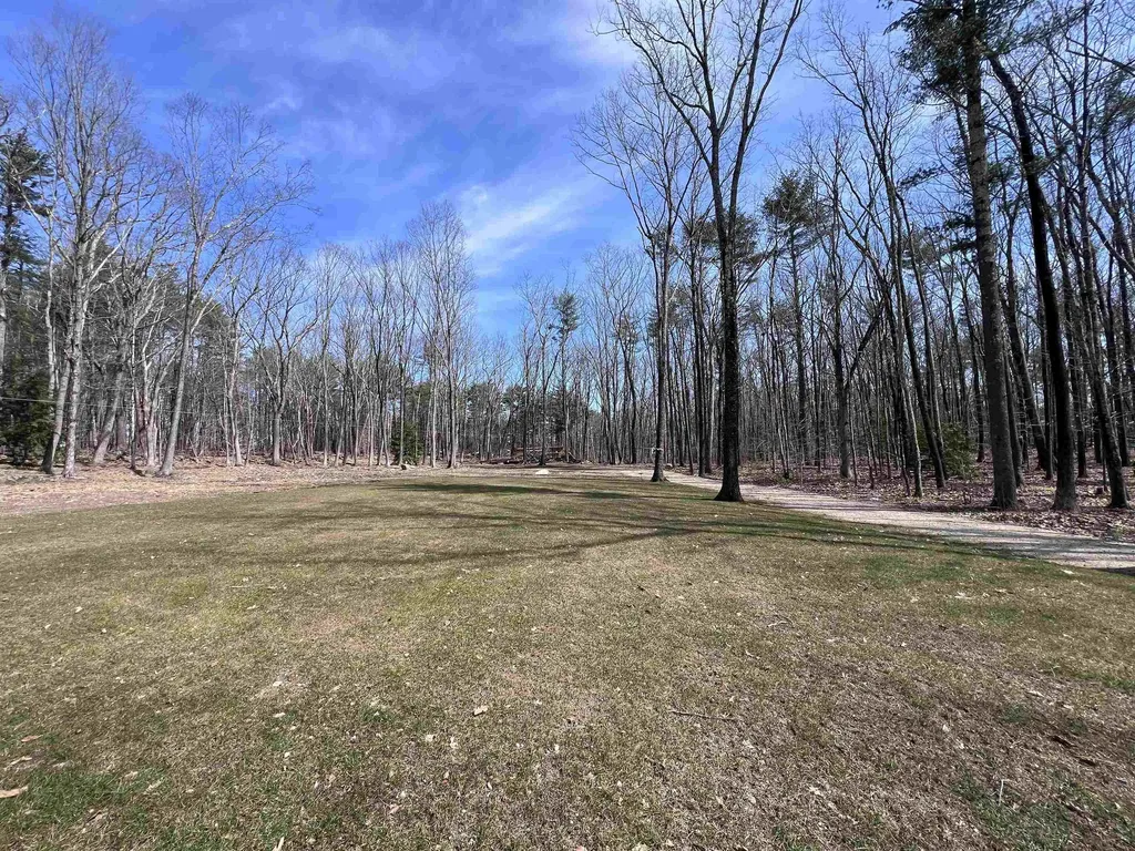 7 Prevere Road Raymond NH 03077