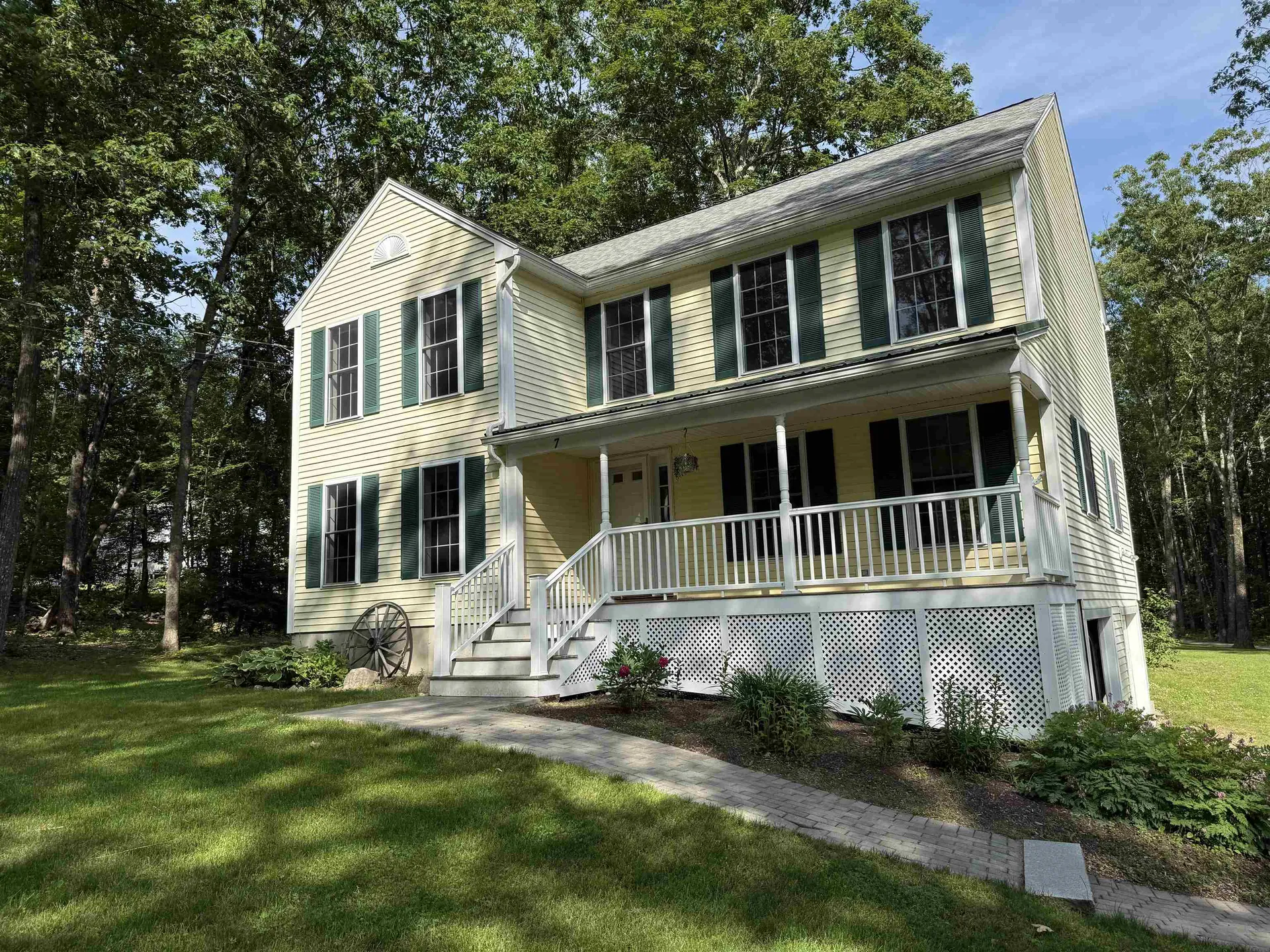 7 Prevere Road Raymond NH 03077