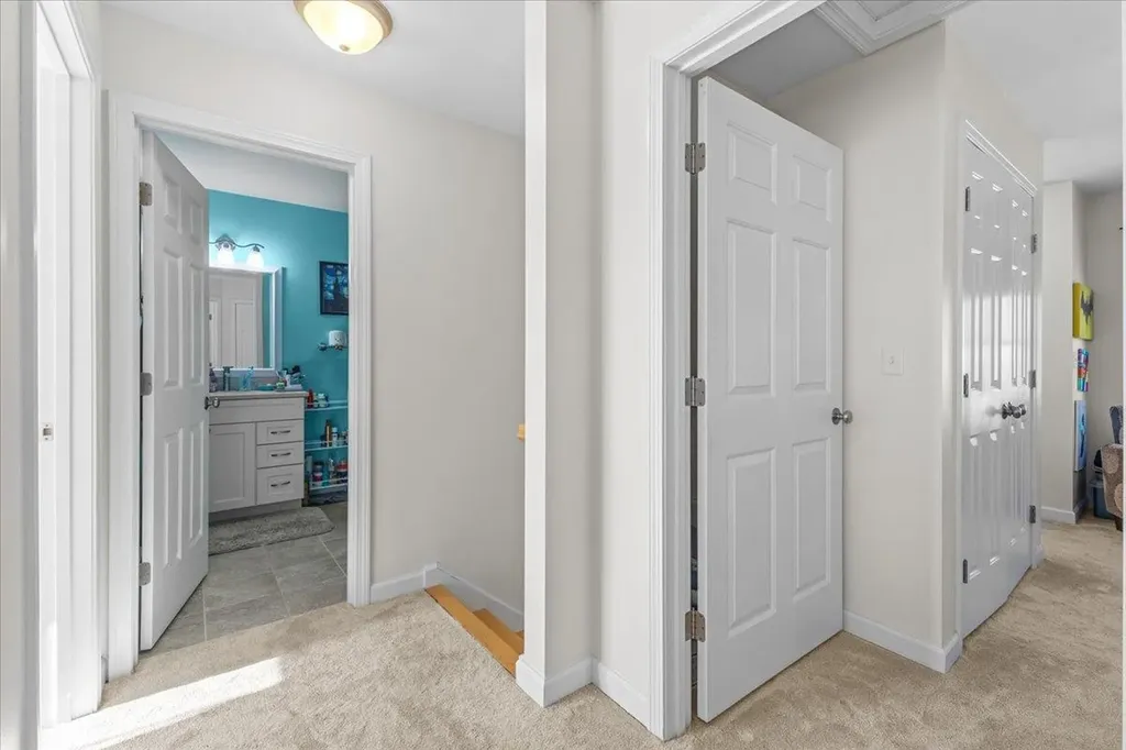 39 James Way Colchester VT 05446