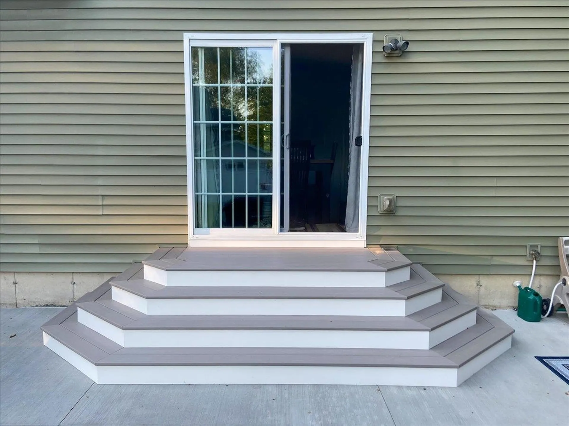 39 James Way Colchester VT 05446