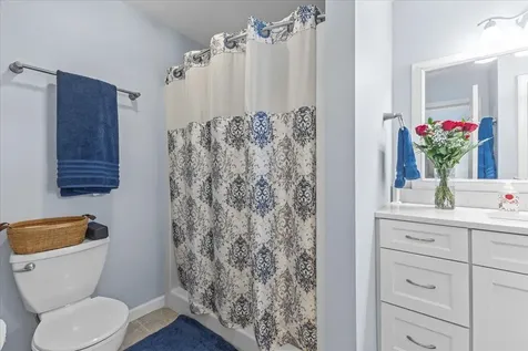 39 James Way Colchester VT 05446