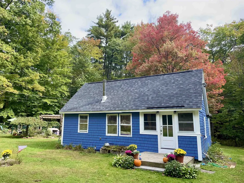 203 Lower Bay Road Sanbornton NH 03269