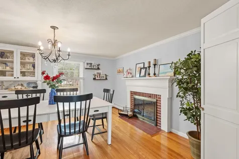 72 Lisa Lane North Andover MA 01845