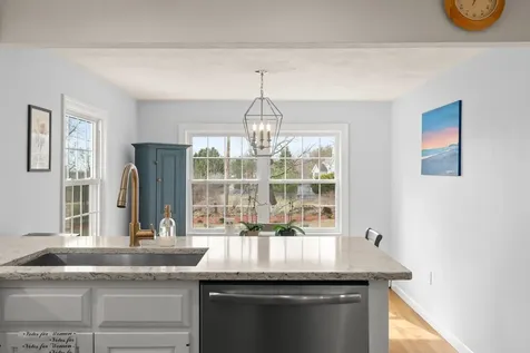 72 Lisa Lane North Andover MA 01845